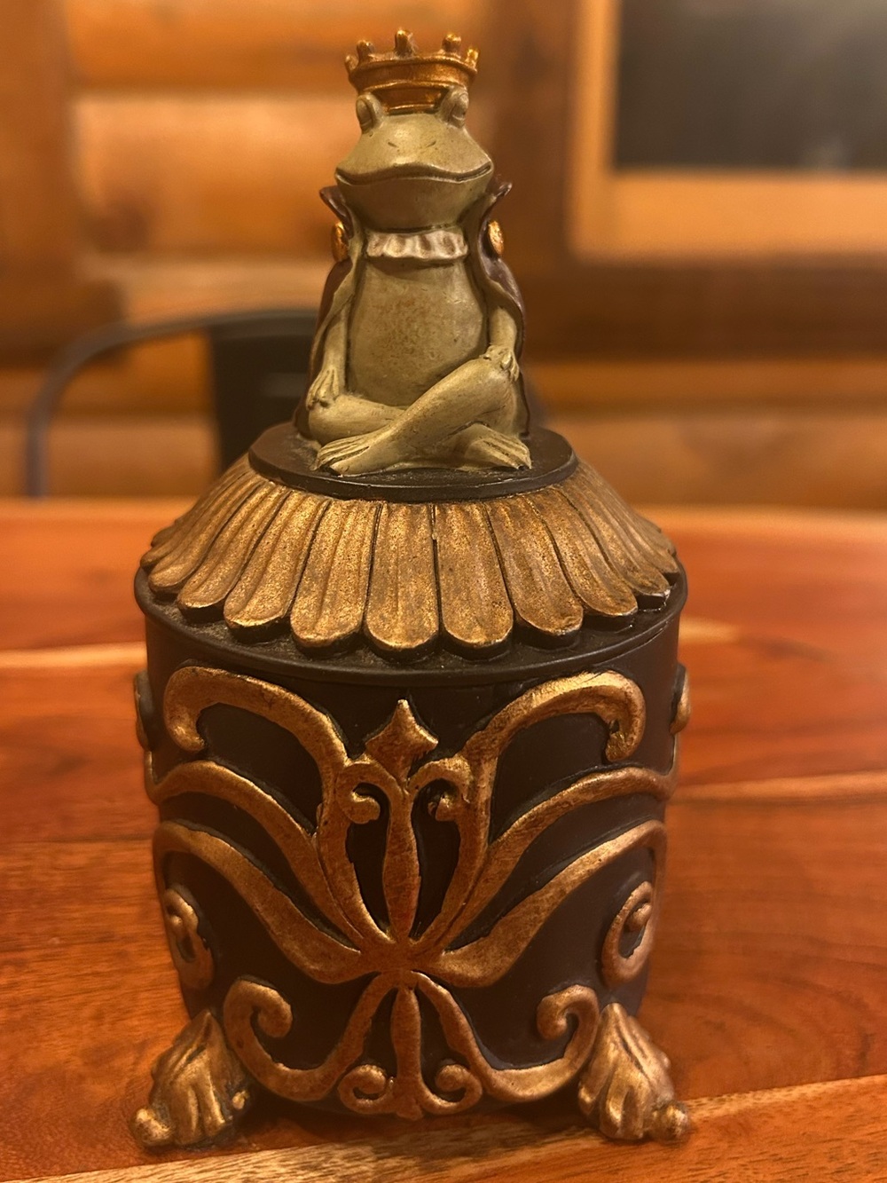 Beautiful and Whimsical "Frog Prince" decorative trinket box from ELK Home